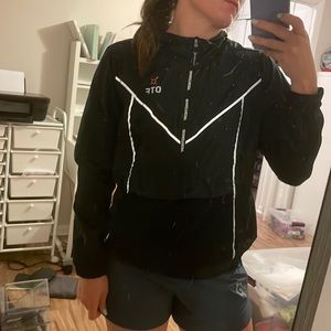 Orangetheory wind breaker